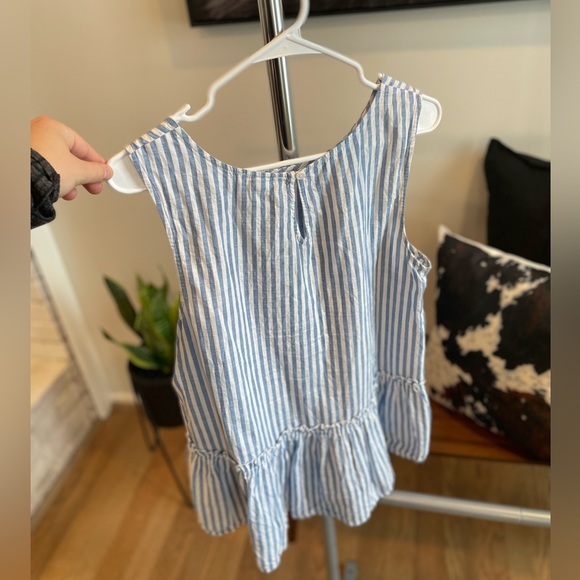 Tank - Picture 2 of 2